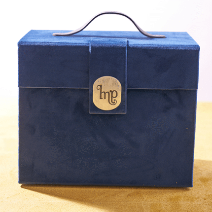 Coffret en velours bleu - La Maison du Praliné